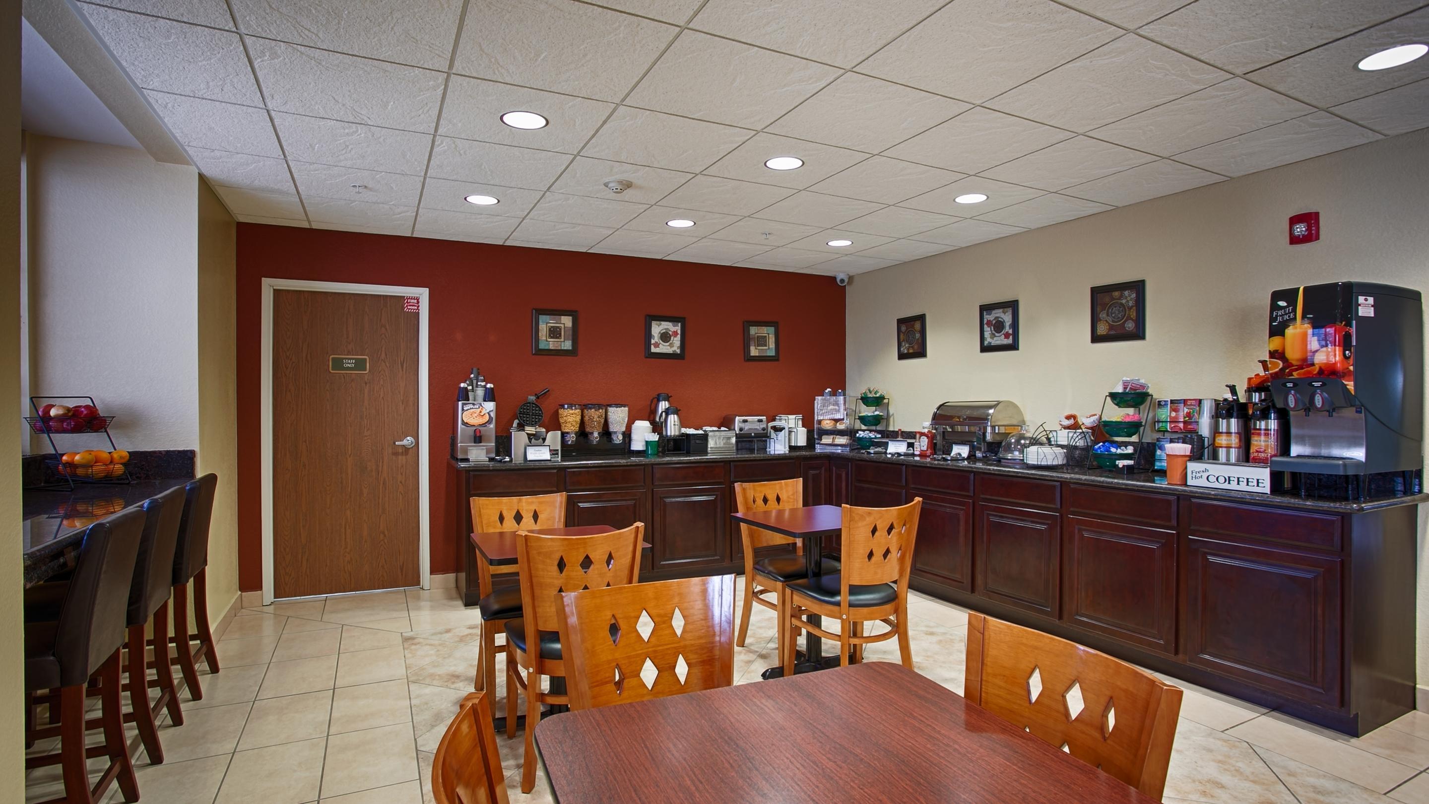 Best Western California City Inn & Suites Exteriör bild