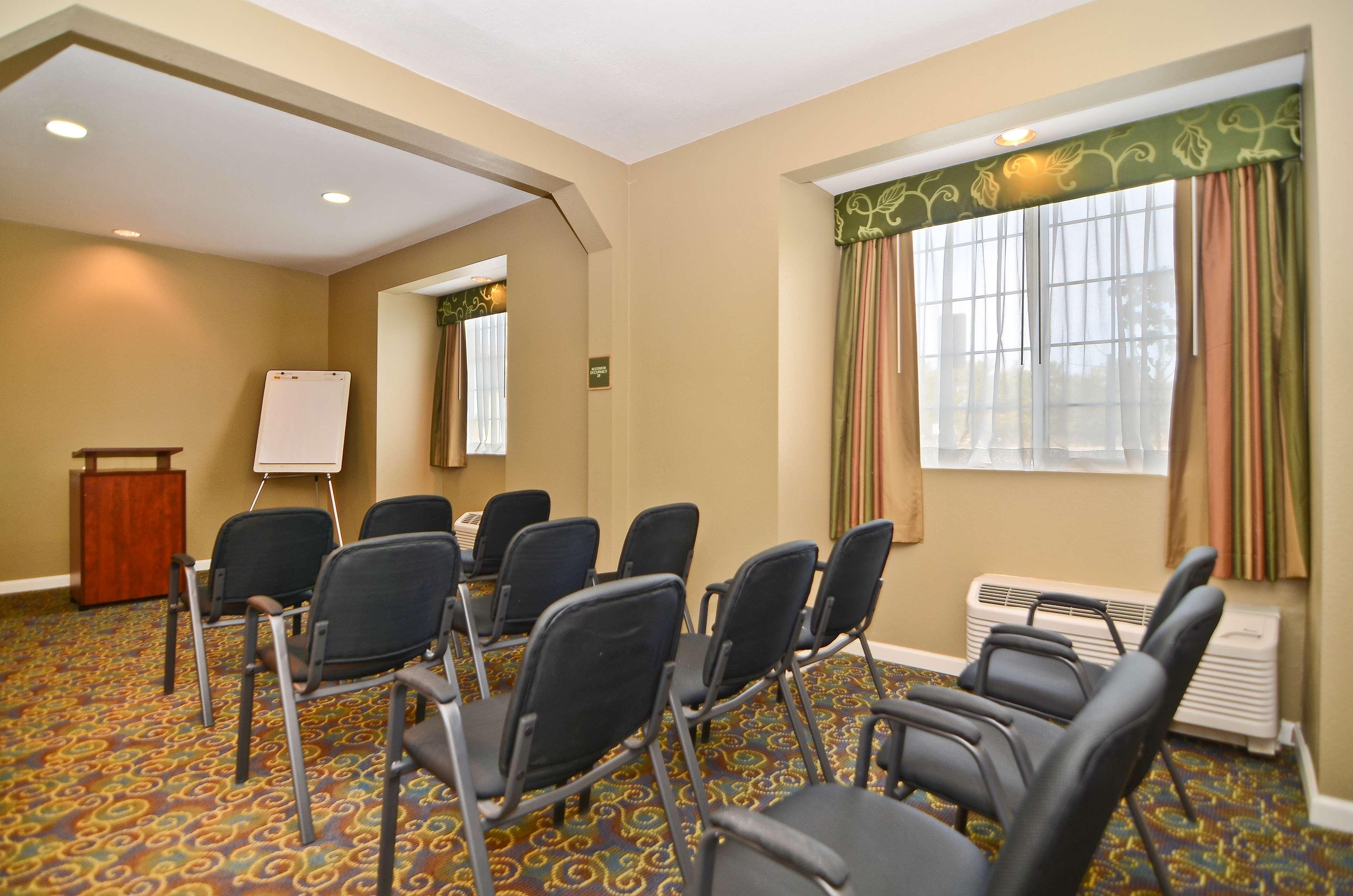 Best Western California City Inn & Suites Exteriör bild