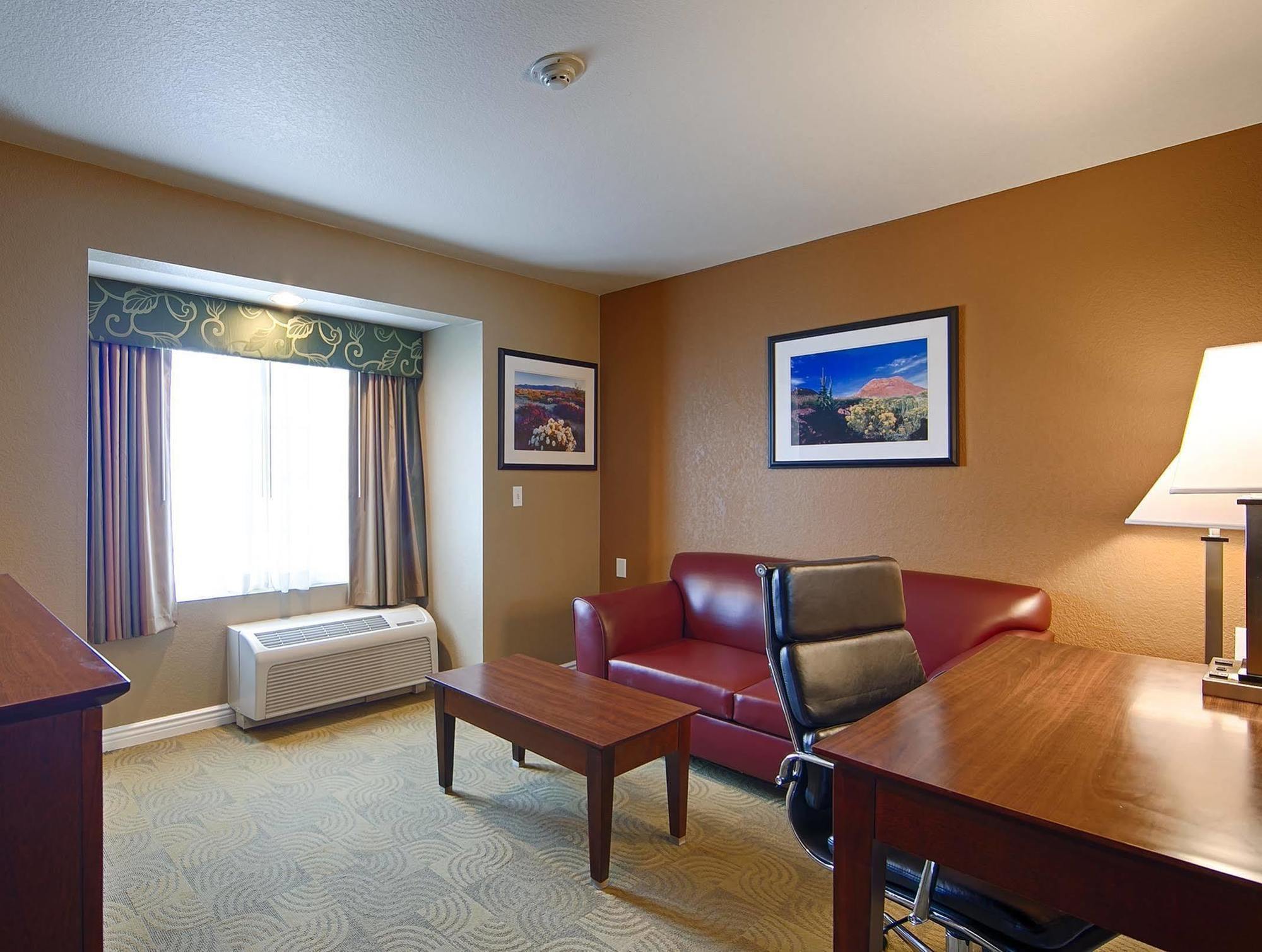 Best Western California City Inn & Suites Exteriör bild